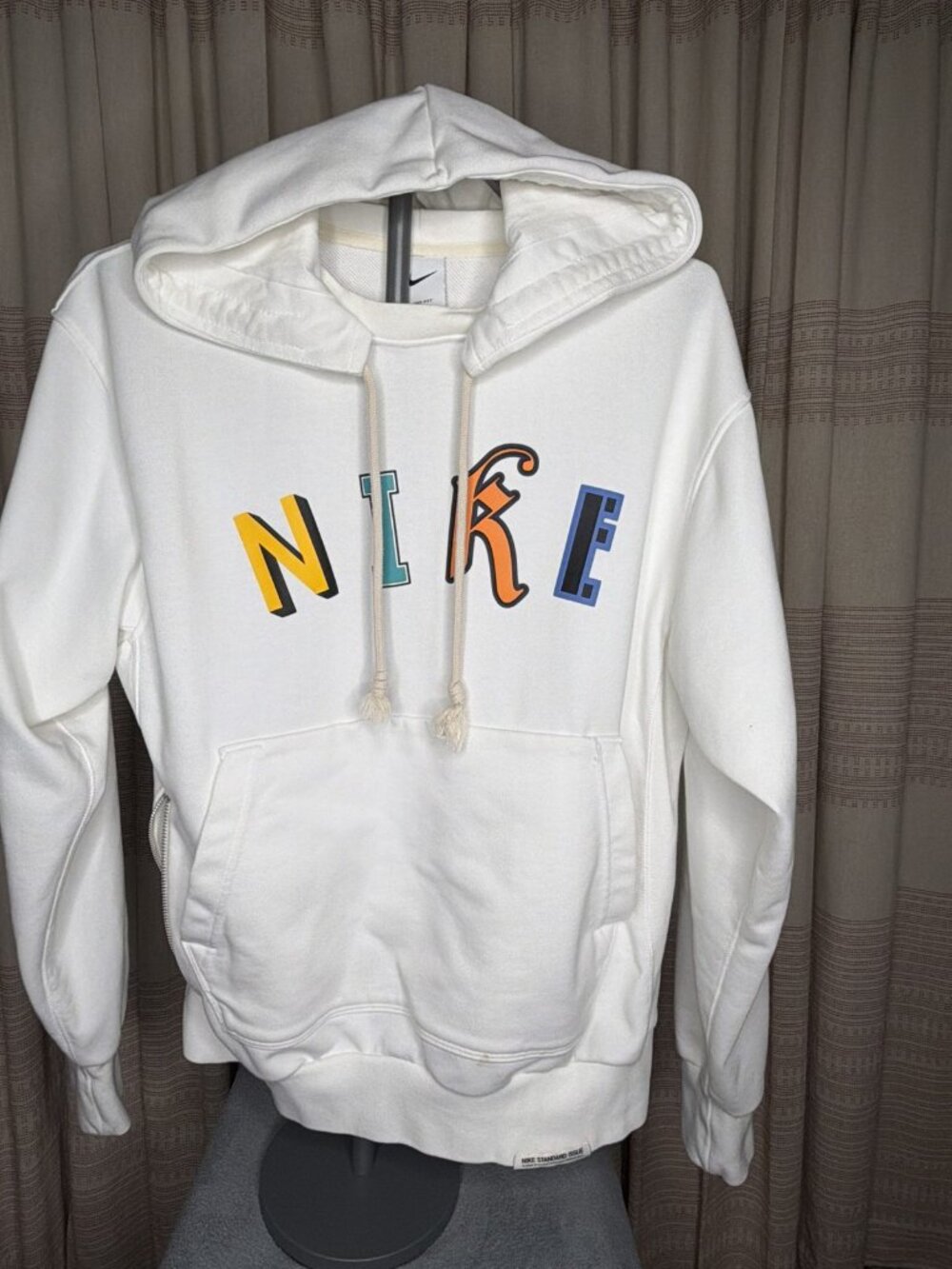 Nike Standard Issue Men's S White Hoodie Multicolor Letters Dri-FIT Zip Pockets